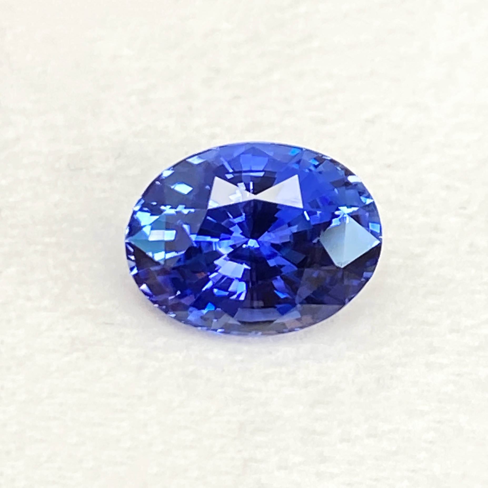 3.91ct Sapphire Blue